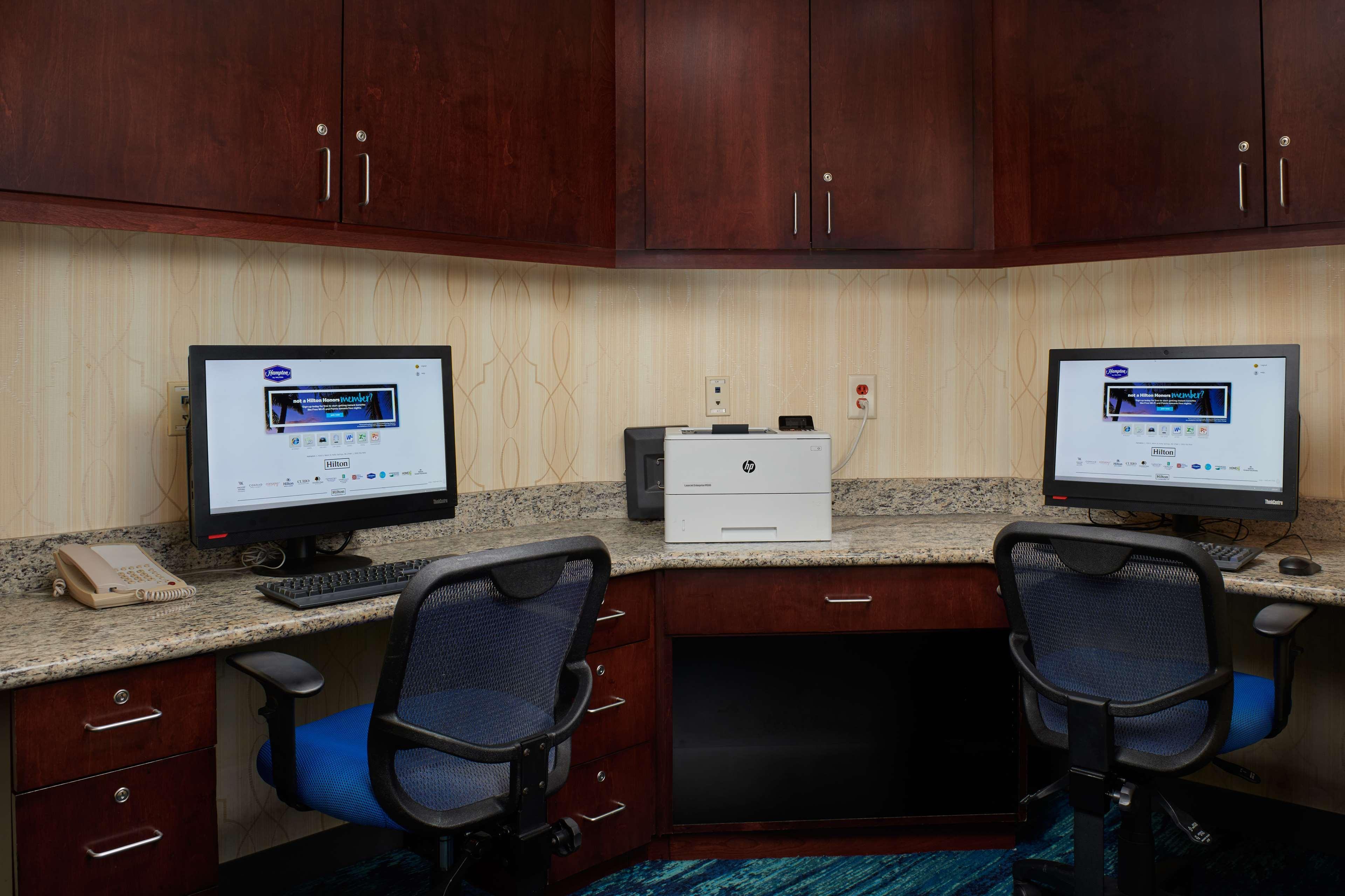 Hampton Inn & Suites Holly Springs Eksteriør billede