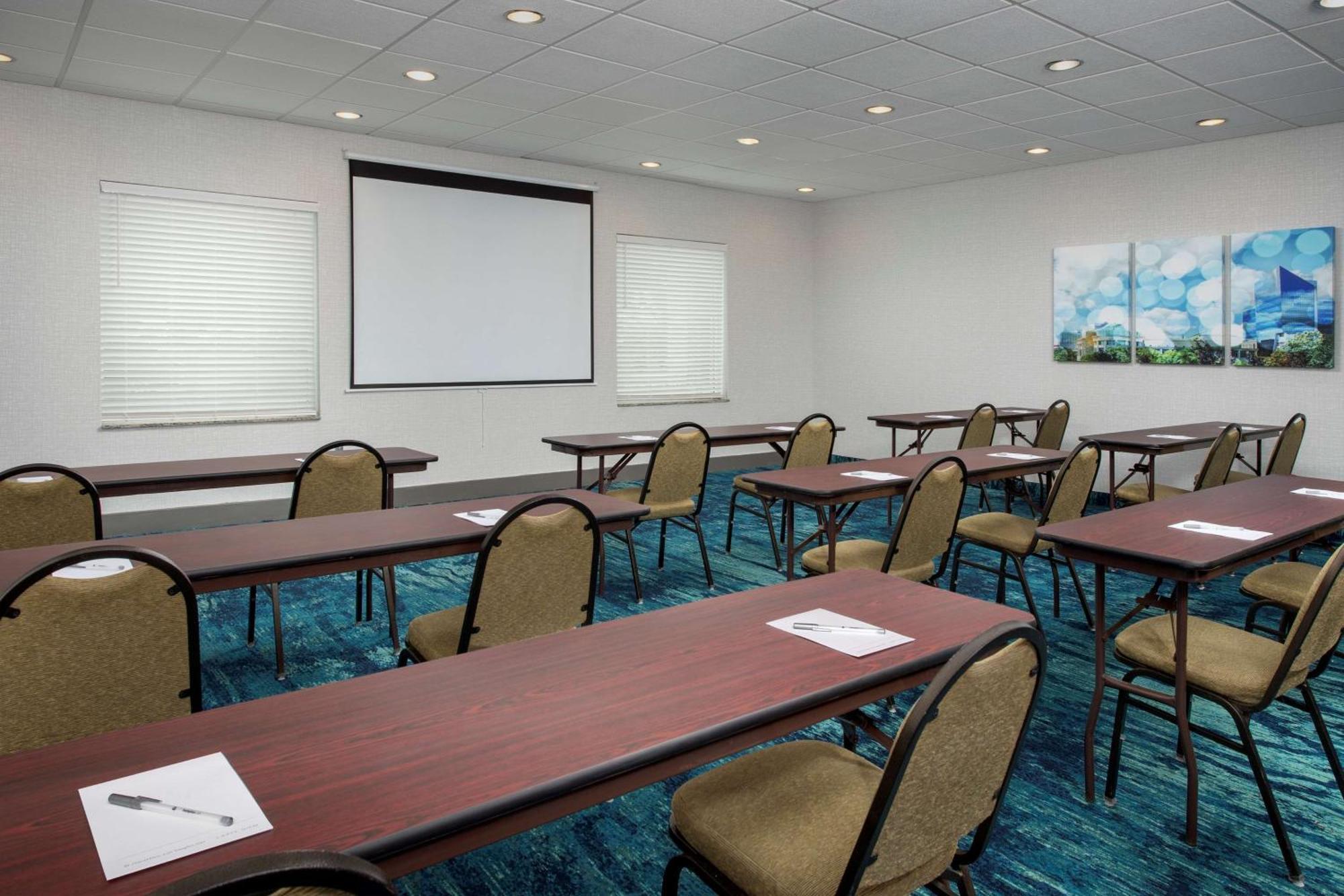 Hampton Inn & Suites Holly Springs Eksteriør billede