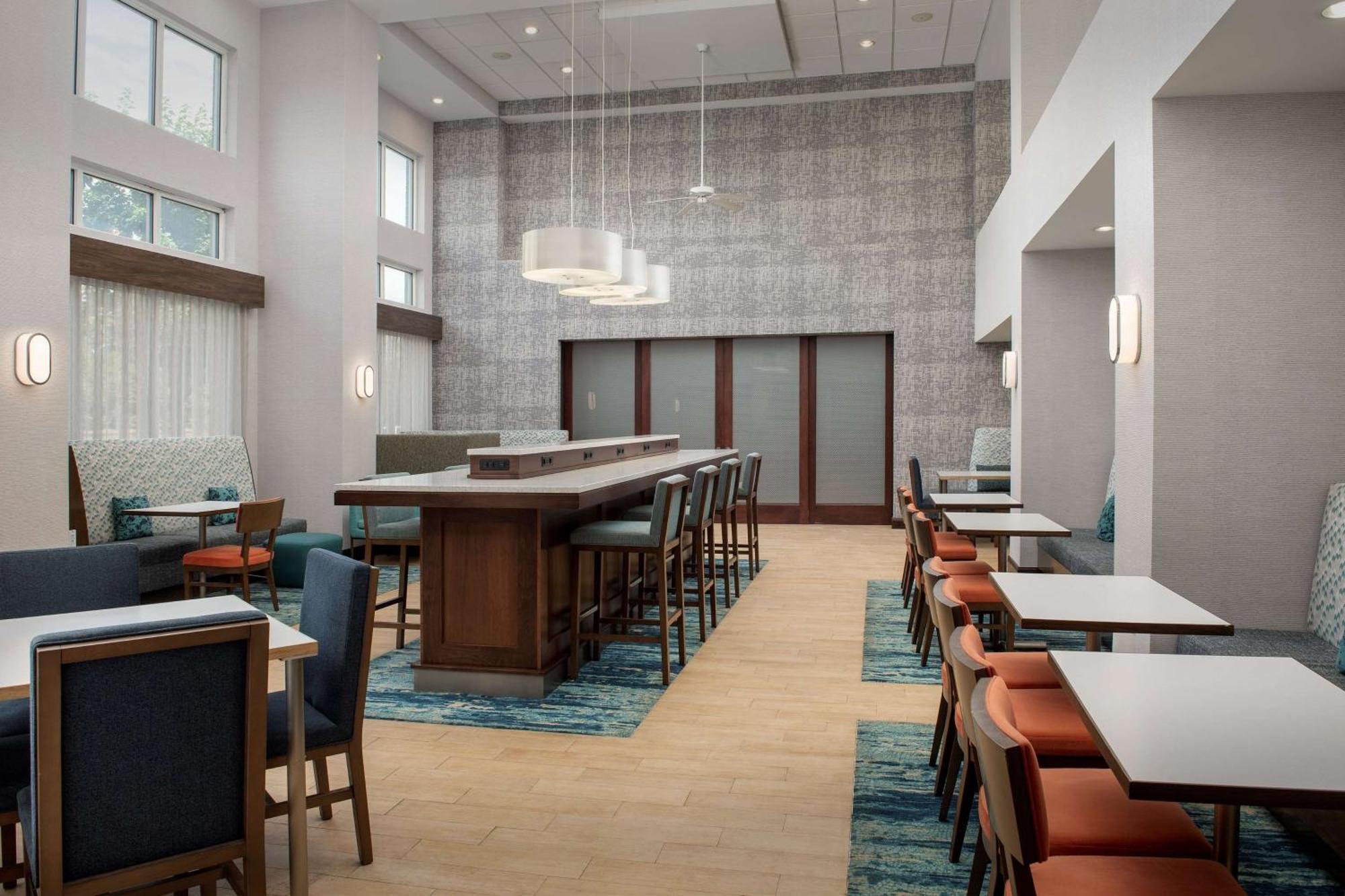 Hampton Inn & Suites Holly Springs Eksteriør billede